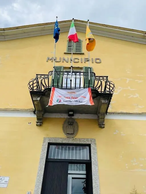 Casa Curie 17 In Borgo Storico Villa Moltrasio 0*,  Italy