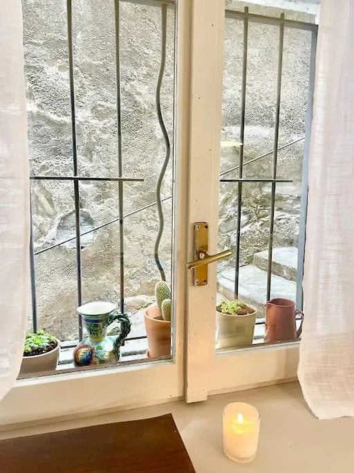 Casa Curie 17 In Borgo Storico Villa Moltrasio 0*,  Italy