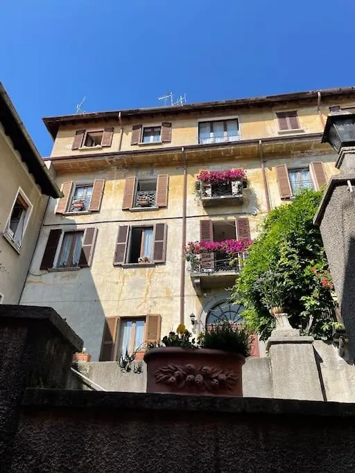 Casa Curie 17 In Borgo Storico Villa Moltrasio