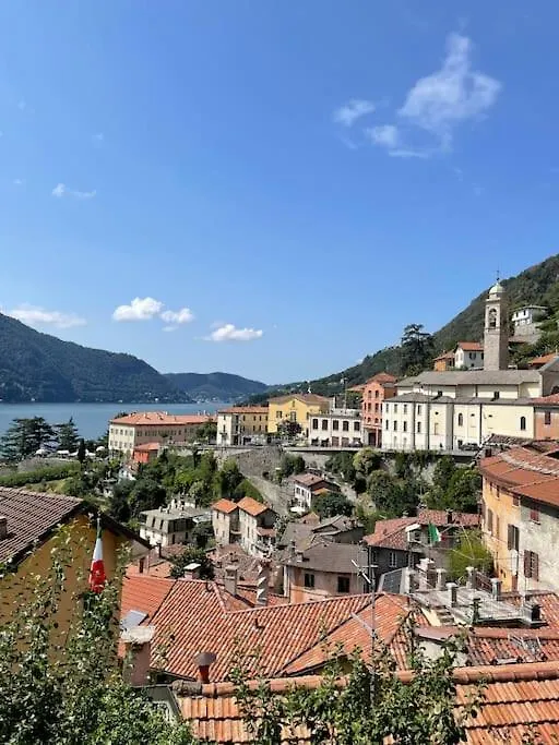 Casa Curie 17 In Borgo Storico Villa Moltrasio Italy