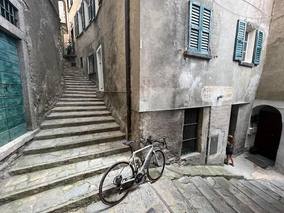 Holiday home Casa Curie 17 In Borgo Storico Villa Moltrasio